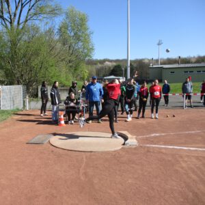 Kugelstoßerin (Bild: Bruno Krüger)