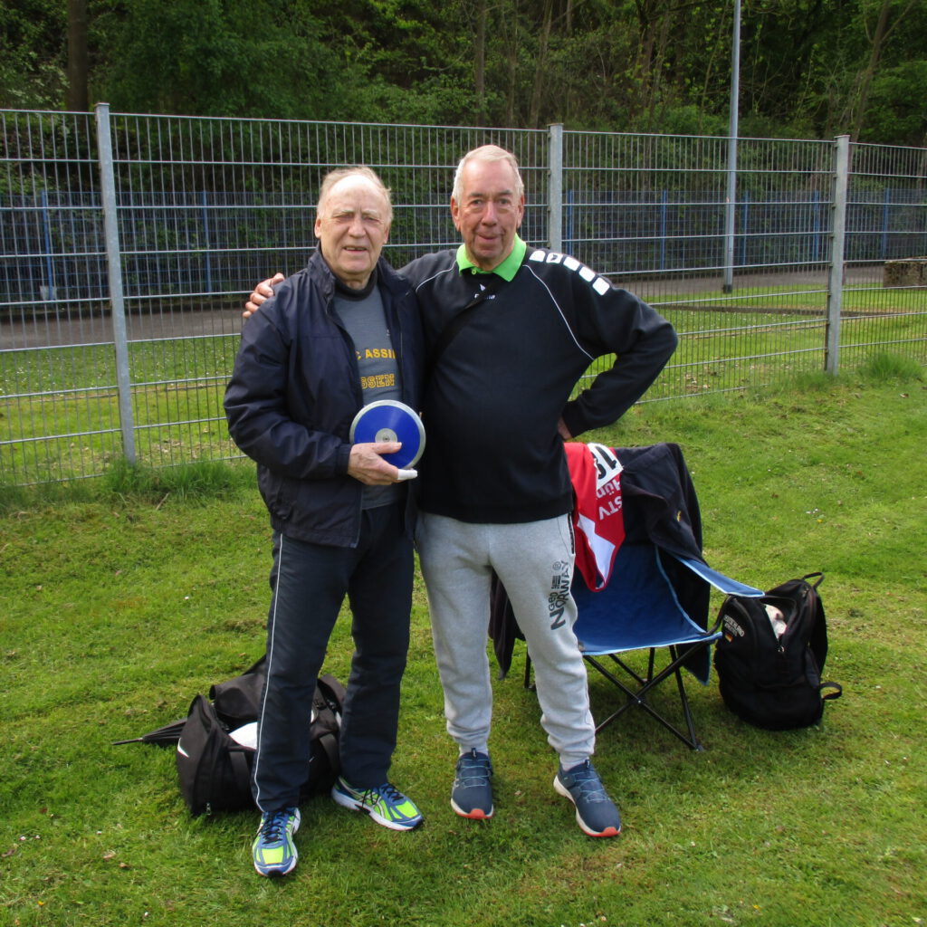 Günther Bergmann mit Knut Jendruck (Foto: Bruno Krüger)